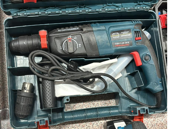 Ciocan-Rotopercutor multifunctional electric