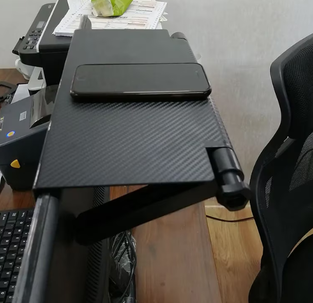 Suport TV pentru receiver/ telecomanda/set up box, DIGIMAT montabil fara suruburi, practic si precis, ajustabil, Negru