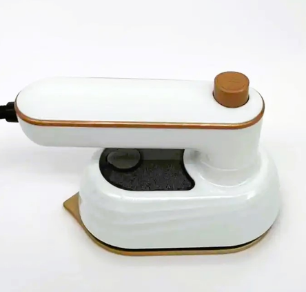 Mini fier de calcat portabil, MQ-8412241, cu aburi, calcat uscat/umed, talpa ceramica si utilizare verticala