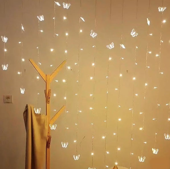 Set 2 x instalatii perdea luminoasa inima cu fluturi, Alb cald