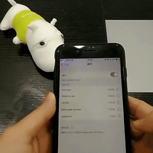 Selfie stick cu trepied pentru telefon