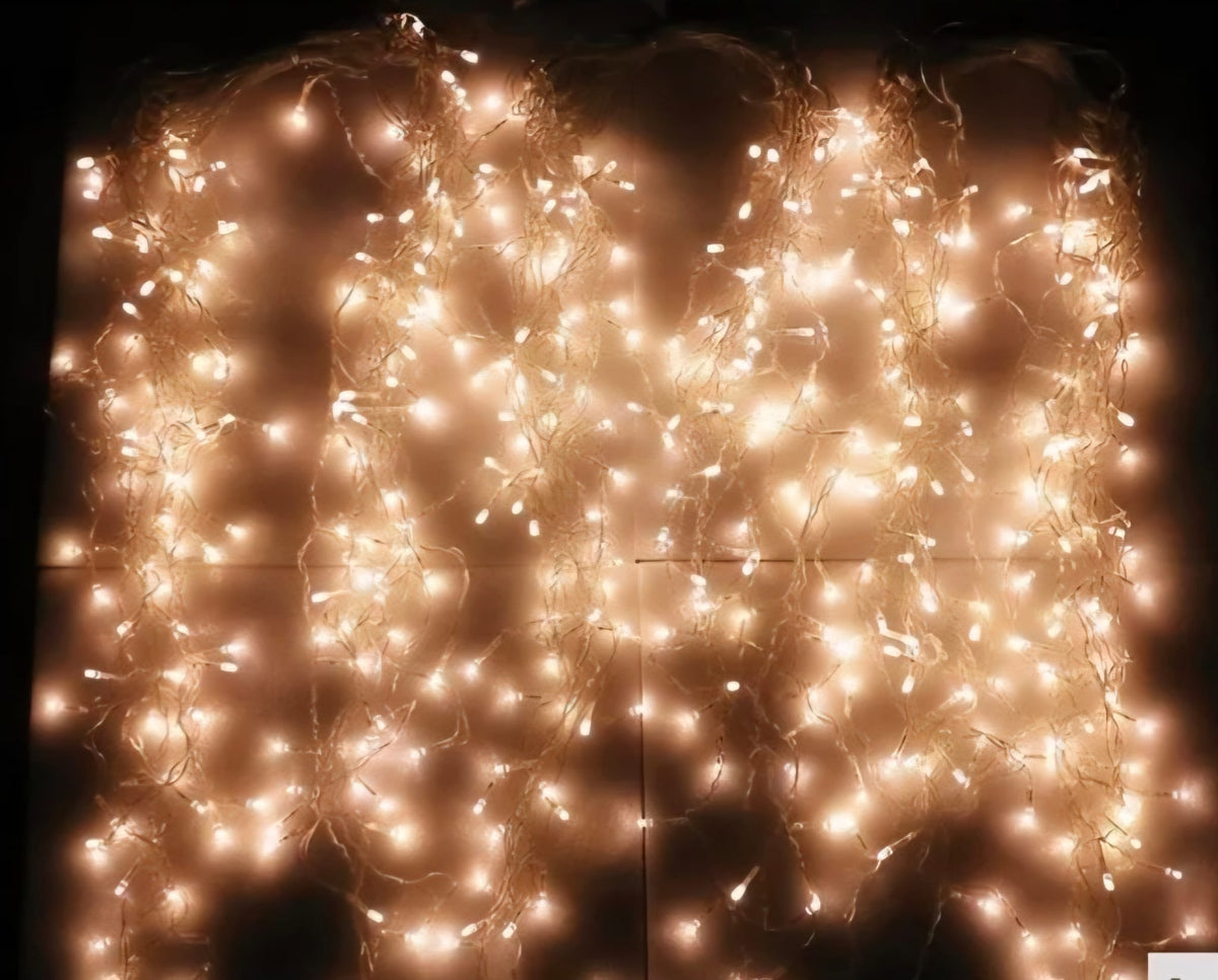 Instalatie 12 metri, ALB CALD, 300 LED-uri tip turturi, franjuri, Craciun