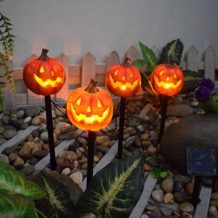 set 4 x Lămpi Solare Halloween Dovleac pentru Grădină –  Decor Curte și Alei